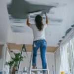La refection de son plafond : comment integrer des hauteurs variables avec style